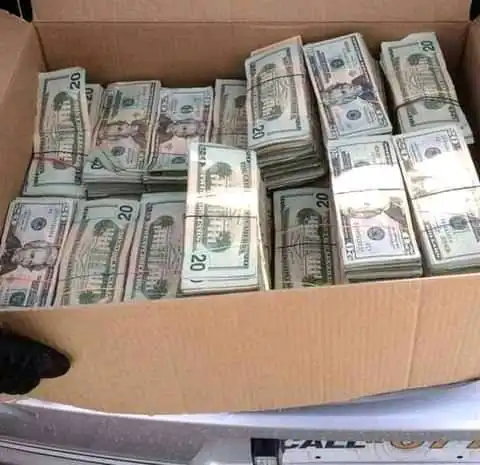 Testimonio de préstamo de dinero en serio