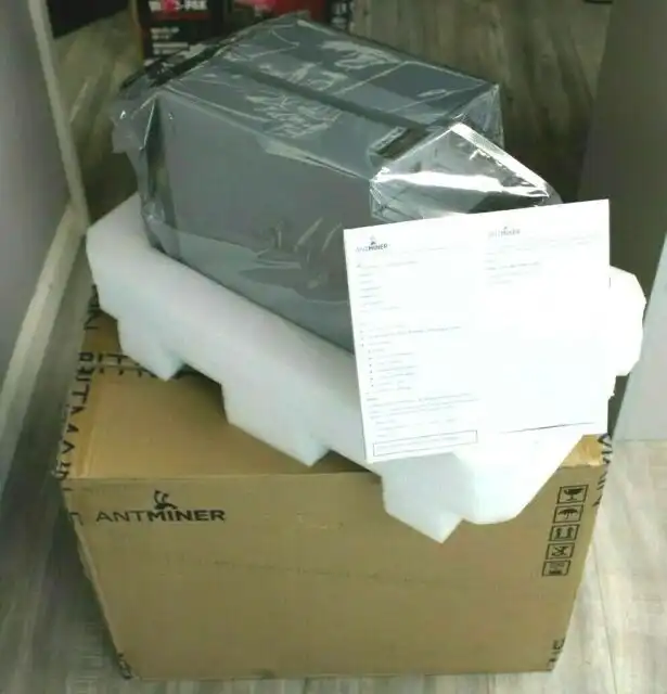 New Bitmain Antminer KA3 166Th 3154W PSU in Carton
